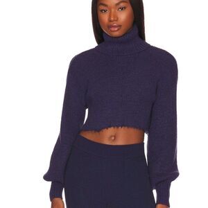 NWT L'Academie Lucia Cropped Turtleneck - Small